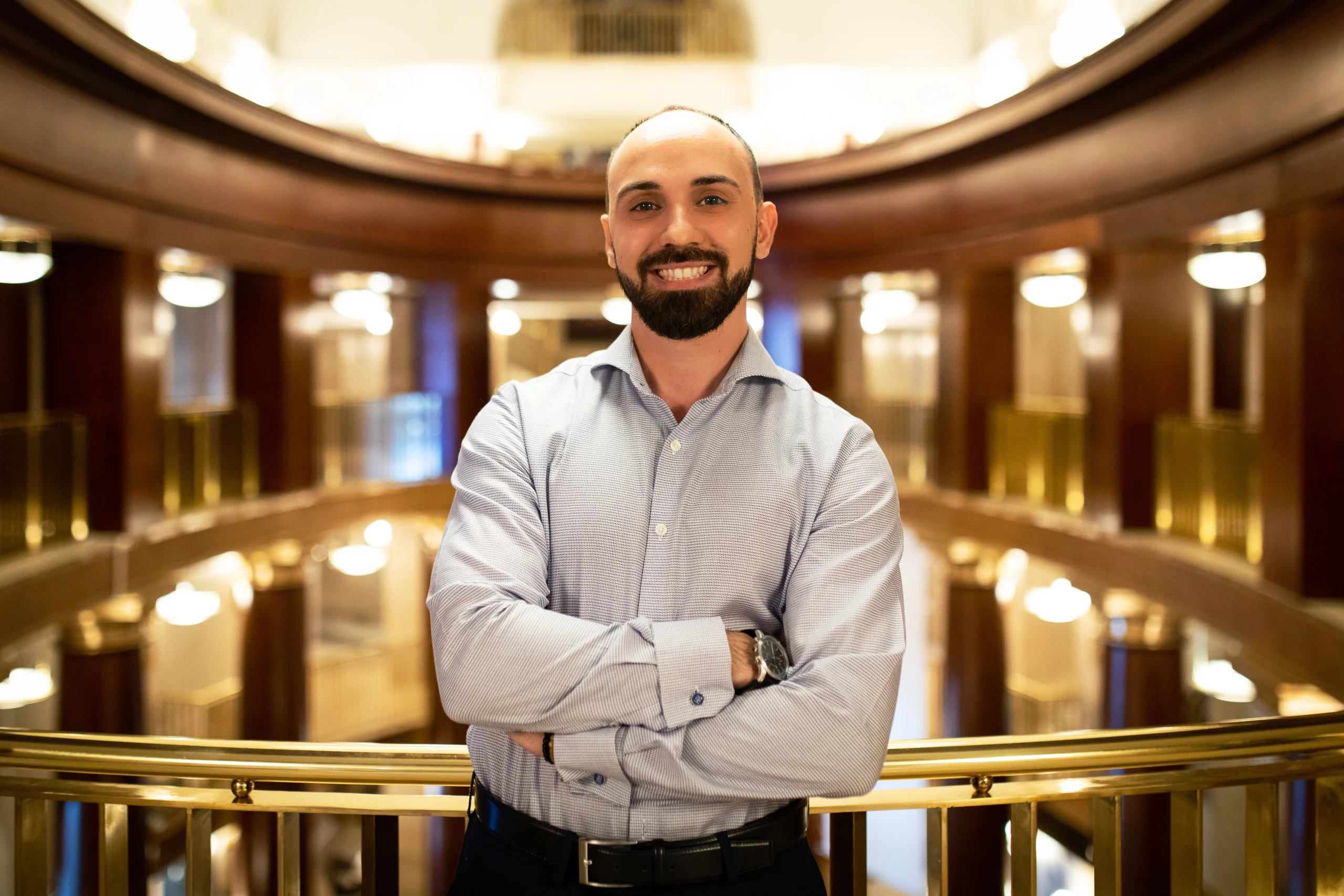 Alberto Trijueque Pegalajar, director de escena especializado en ópera y zarzuela, en el Teatro Real de Madrid dentro del programa Crescendo.