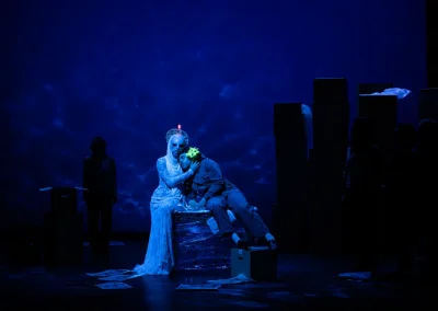 sonar opera monstruo marino abrazo atlantida falla